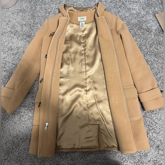 L.L Bean Wool Blend Toggle Coat with Hood - Picture 2 of 6